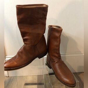 Men’s western boots leather and lined leather inside size 8